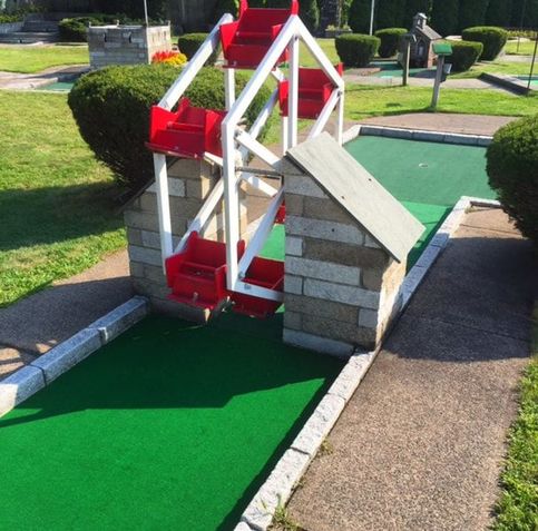 Hole #3 - Windmill (Par 2)