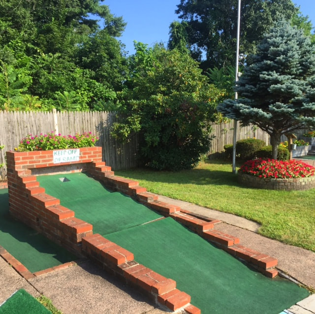 Hole #13 - Brick Steps (Par 3)
