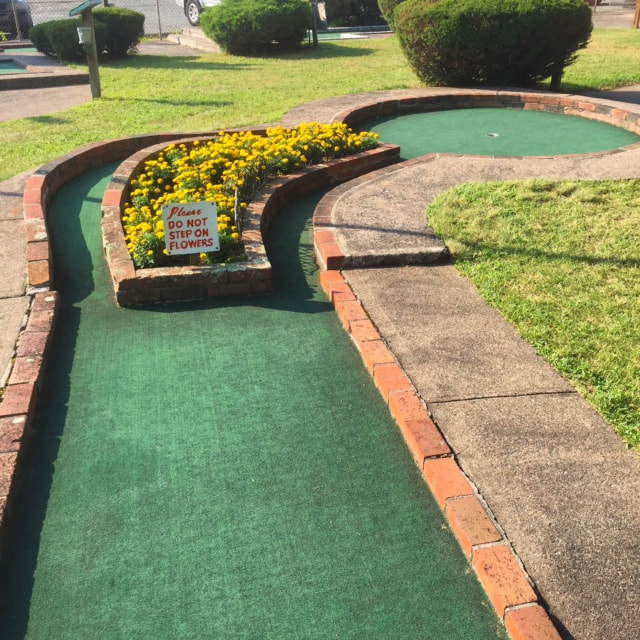 Hole #17 - Shadow Bridge (Par 2)